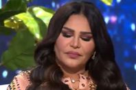 احلام باكية على الهواء