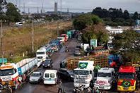 إضراب سائقي الشاحنات بالبرازيل