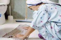 خادمة (تعبيرية)