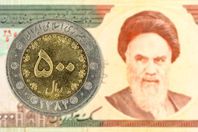 انهيار الريال الإيراني