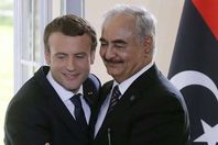 حفتر وماكرون