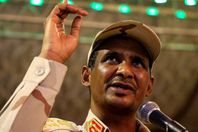 نائب رئيس المجلس العسكري السوداني الفريق أول محمد حمدان دقلو