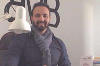 الكاتب اسلام جمال