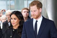 الامير هاري وزوجته