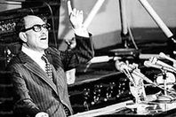 تيمنا بثورة التصحيح.. إنشاء مدينة وكوبري 15 مايو