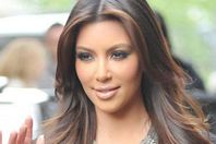 كيم كارداشيان تكشف نوع مولودها المنتظر