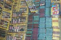 ضبط 1000 صاروخ ألعاب نارية بدمياط