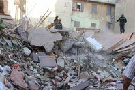 انهيار عقار بوسط البلد