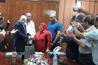 الغضبان يكرم وفاء فهمي