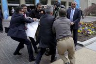 اعتداء حرس اردوغان على متظاهرين في واشنطن