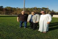 هاني زادة يلتقى السفير المصري بالجزائر
