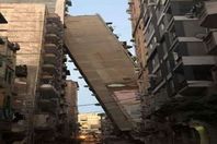 العقار المائل بالإسكندرية