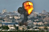 قصف غزة