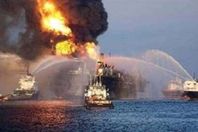 انفجار سفينة