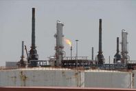 السعودية  تحتل  صدارة  الدول  المنتجة والمصدرة  للنفط على  مستوى  العالم