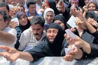 معاناة المصريين