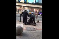 بواب لندني يعتدي على متشرد