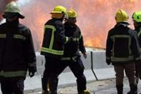 حريق داخل مصنع