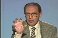 مصطفي محمود