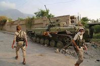 تحرير مطار الحديدة