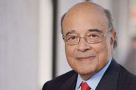 الدكتور عادل محمود