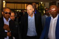 احمد احمد ورئيس الفيفا