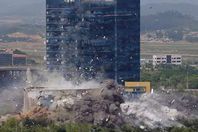 المبنى بعد تفجيره