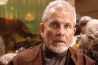 وفاة «إيان هولم» نجم «سيد الخواتم»