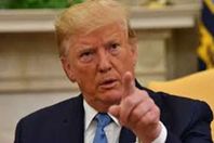 مجددا.. فيسبوك يعاقب ترامب