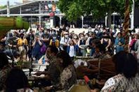 وصلات رقص حتى الصباح.. عاصمة أوربية تتحدى كورونا