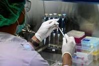 بدأ بـ 4 مليارات جرعة.. إنتاج لقاح كورونا