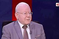 
الدكتور أحمد شاهين، أستاذ الفيروسات بجامعة الزقازيق