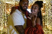 «واتفورد» يحقق مع المهاجم «أندريه جراي» بسبب حفل في منزله