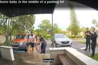 امرأة تلد في موقف السيارات