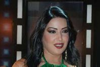 خطأ إملائي لسمية الخشاب .. ومتابعوها: إنجليزي ده يا مرسي