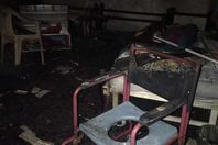 هزت السعودية.. عاملة تحرق مسنة معاقة