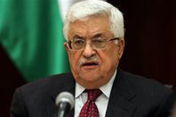 أبو مازن يستنكر اقتحام المسجد الأقصى