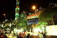 بدء احتفالات الليلة الكبيرة بمولد السيدة زينب