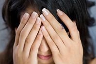 ضبط سيدة تدير شقتها للأعمال المنافية للآداب بالغردقة