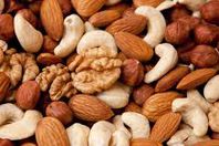 المكسرات تعالج القلب والبنكرياس