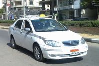 سائق تاكسى بعد 38عامًا خدمة بالتعليم