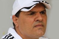 إقالة نبيل محمود من تدريب القناة  