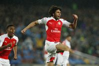  الننى أفضل لاعب في أرسنال 