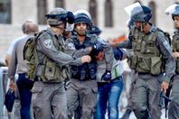 الشرطة الإسرائيلية تعتقل فتى فلسطيني في القدس
