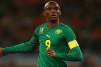 ايتو يقرر الاستمرار بالملاعب