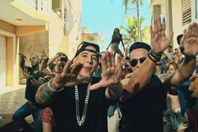 صورة من الأغنية