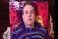 عكاشة يعتذر لأبو هشيمة