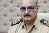 اللواء الليبي المتقاعد خليفة حفتر