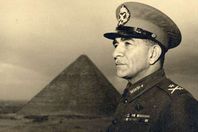 الرئيس الراحل محمد نجيب