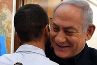 نتنياهو يستقبل قاتل الاردنيين